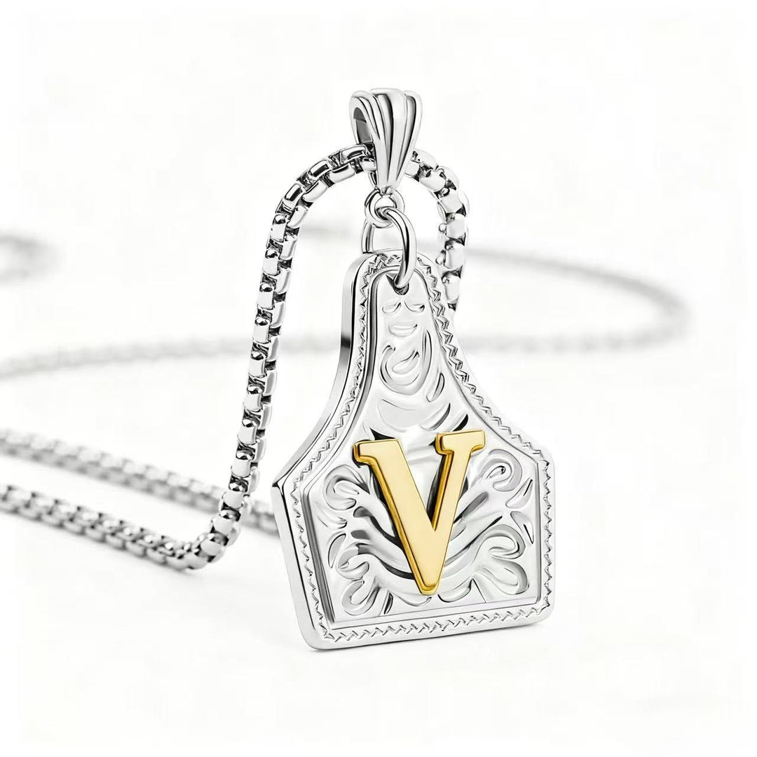 Collar con colgante de letra en relieve exquisito de oro y plata - Plata - V - image 51