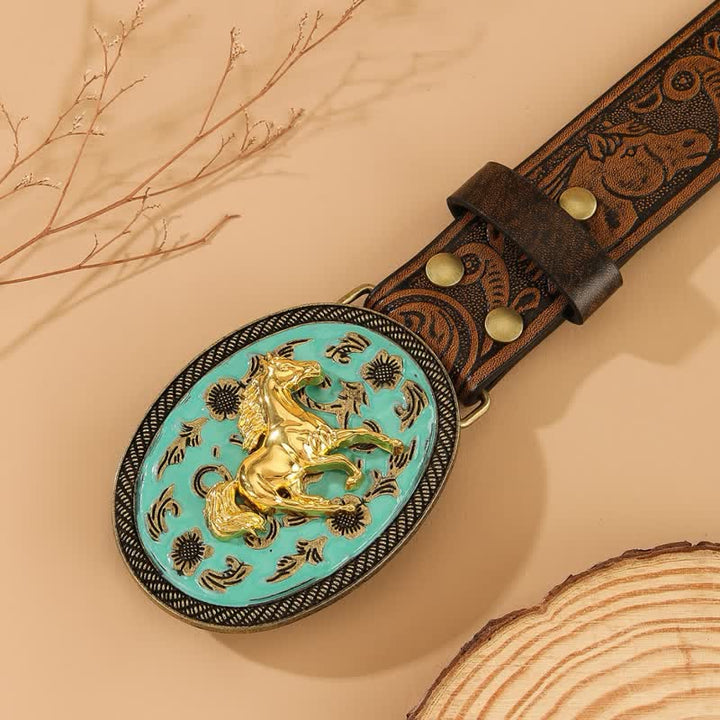Cinturón de cuero con relieve de caballo y hebilla en tono turquesa de Gold Horse - image 1