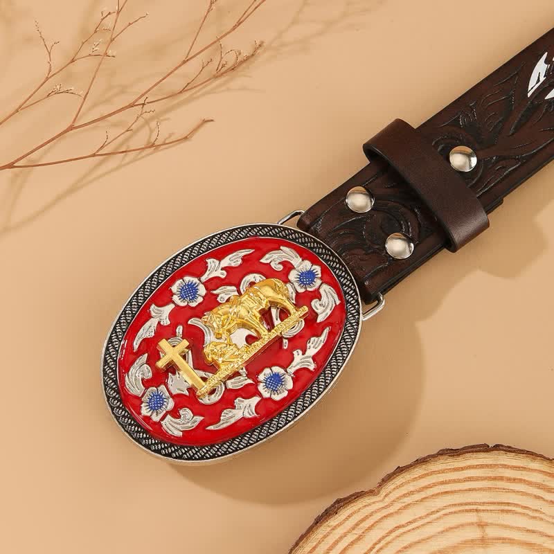 Cinturón de cuero con plumas marrones y hebilla roja con caballo en cruz de oración - image 1