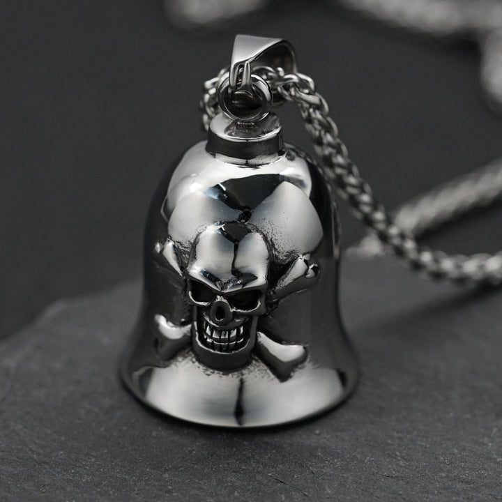 Llavero de campana de montar con calavera vikinga plateada - Llavero - image 0