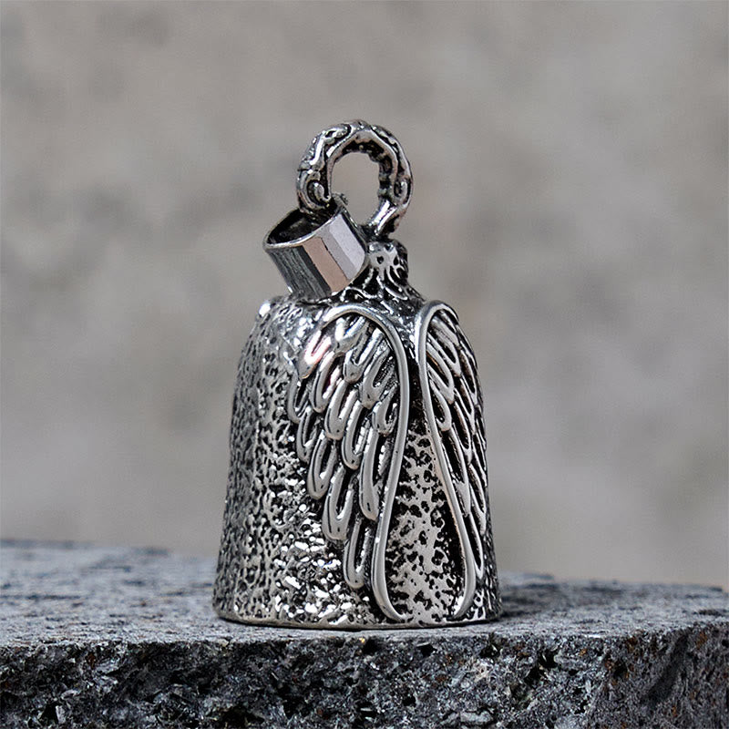 Llavero vintage con campana de motocicleta y alas de ángel - image 3