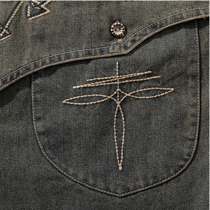 Camisa vaquera occidental de mezclilla lavada con bordado Gambler - image 8