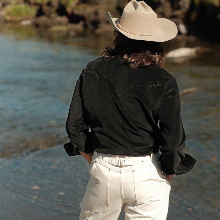 Camisa vaquera occidental con bordado de pana negra - image 3