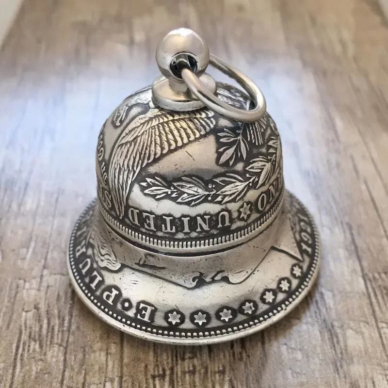Llavero vintage con forma de campana de dólar de plata Morgan - Llavero de campana - image 0