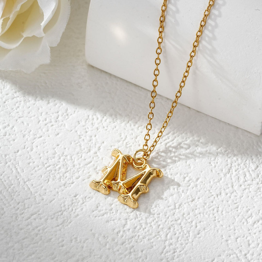 Elegante collar con colgante de letra dorada y plateada para mujer - Dorado - METRO - image 14