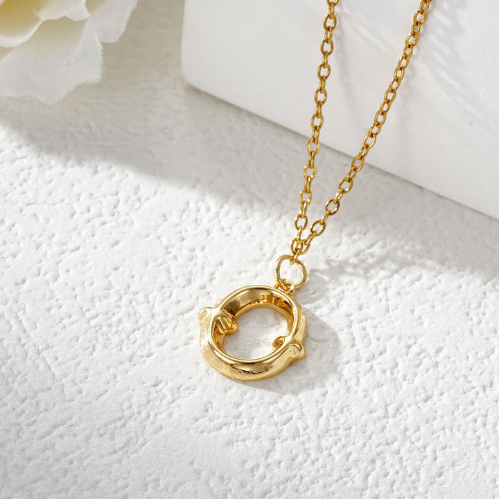 Elegante collar con colgante de letra dorada y plateada para mujer - Dorado - Oh - image 16