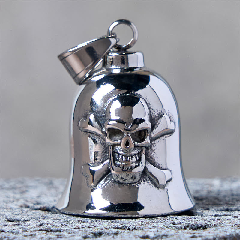 Llavero de campana de montar con calavera vikinga plateada - image 1