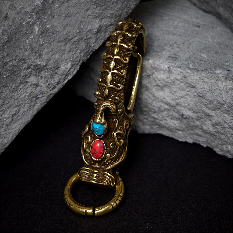 Llavero de latón con mosquetón y cabeza de dragón intrincado - image 3