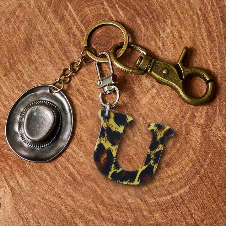 Llavero con colgante de sombrero de vaquero y letra con estampado de leopardo - Llavero de latón + sombrero plateado - U - image 28
