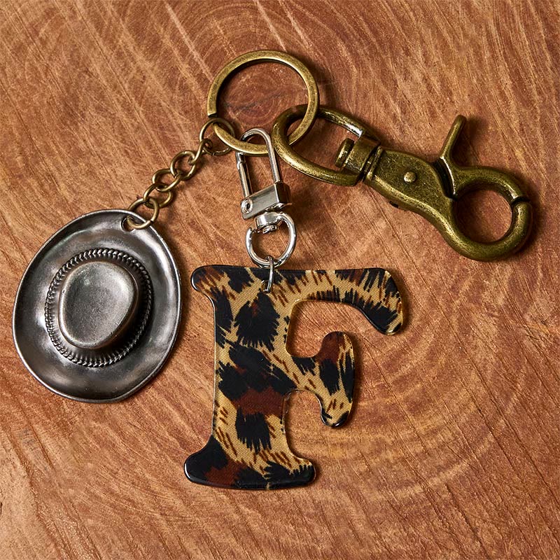 Llavero con colgante de sombrero de vaquero y letra con estampado de leopardo - Llavero de latón + sombrero plateado - F - image 13