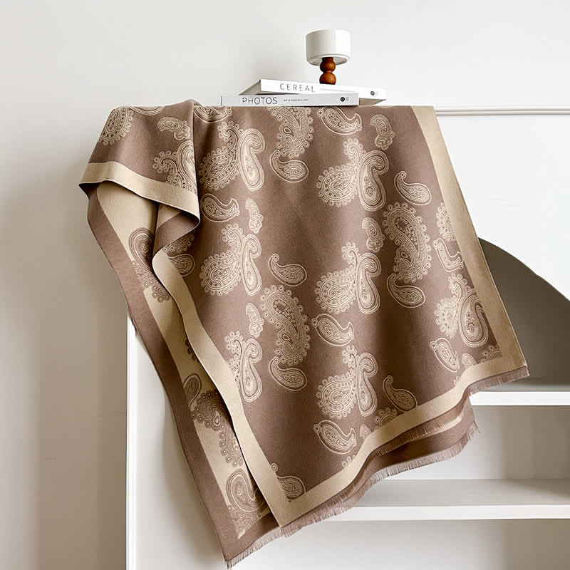 Bufanda cálida de doble cara con intrincado estampado paisley - image 7