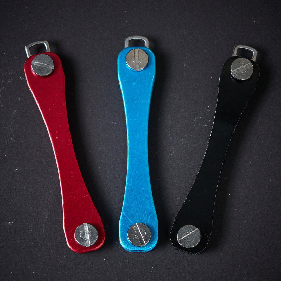 Organizador de llaves compacto que ahorra espacio y es cómodo de llevar - image 0