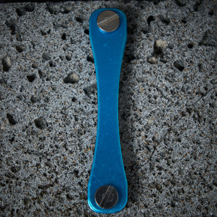 Organizador de llaves compacto que ahorra espacio y es cómodo de llevar - image 9