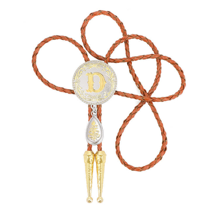 Corbata bolo de cuero marrón con inicial y colgante en forma de lágrima - image 0