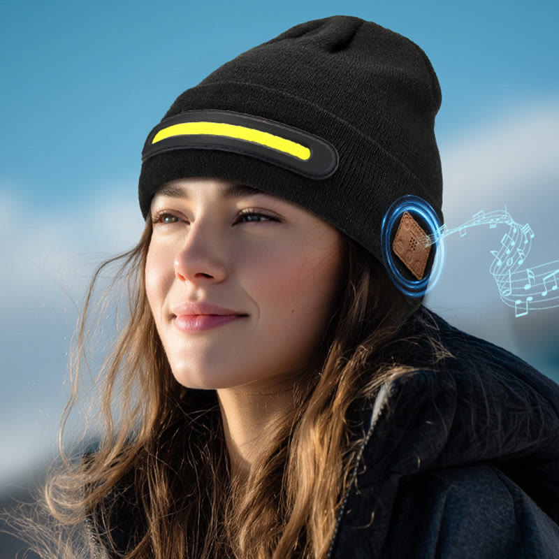 Gorro de invierno cálido con Bluetooth, música y luces - image 1