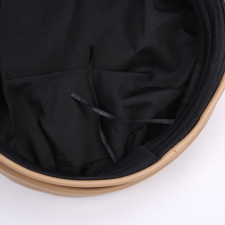 Boina de cuero bicolor con tachuelas de estrella y cadena - image 3