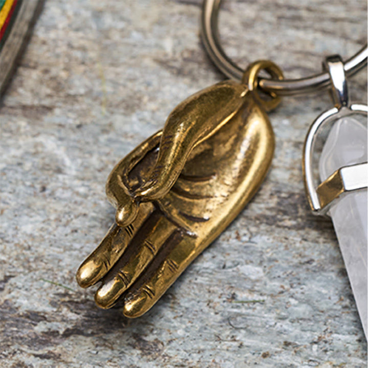 Navaja plegable de latón de colores con forma de mano de Buda y collar de piedra roja - image 10