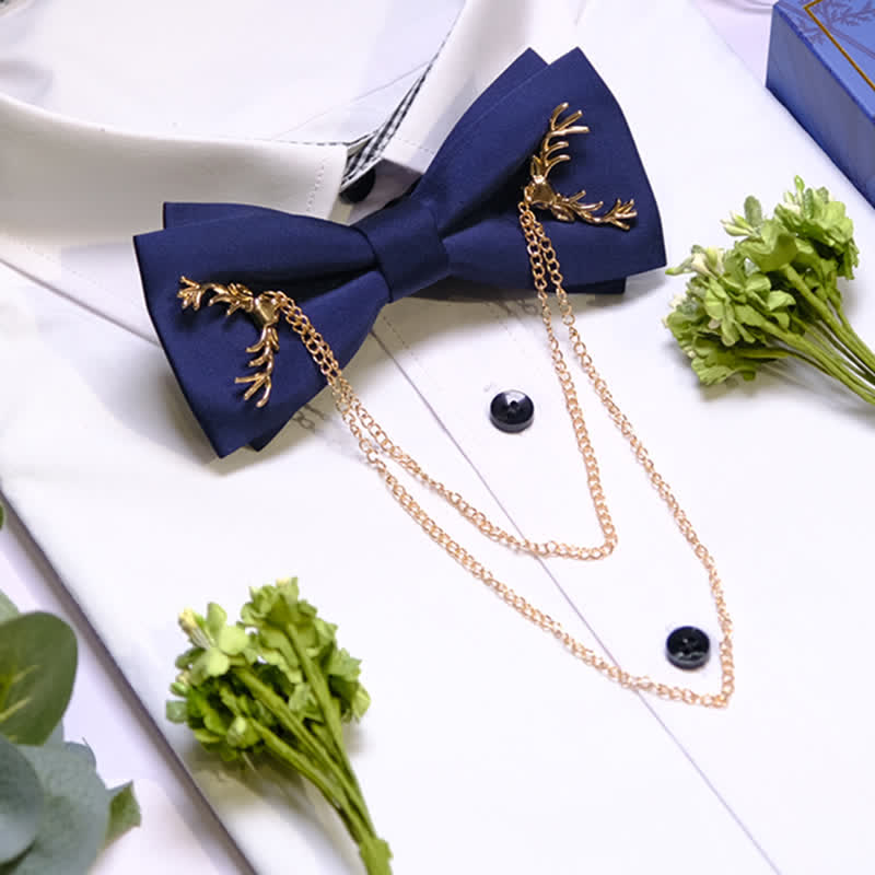 Pajarita formal distintiva con forma de asta dorada y cadena - image 2