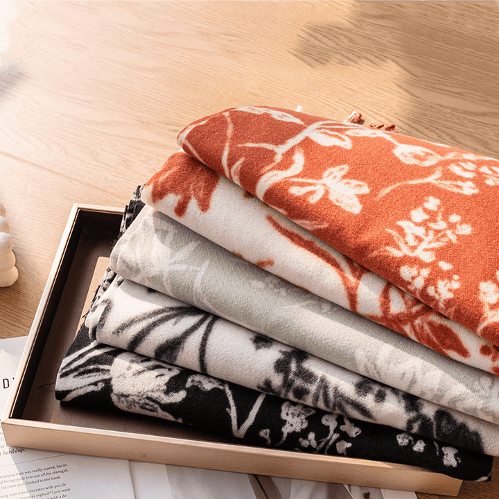 Chal de invierno para mujer con estampado floral, cálida y cómoda - image 1