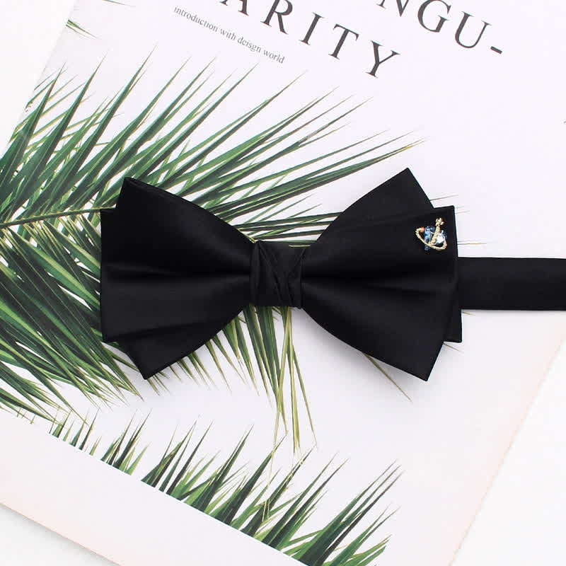 Pajarita negra de doble capa con elegantes detalles metálicos - Estilo n.º 1 - image 1