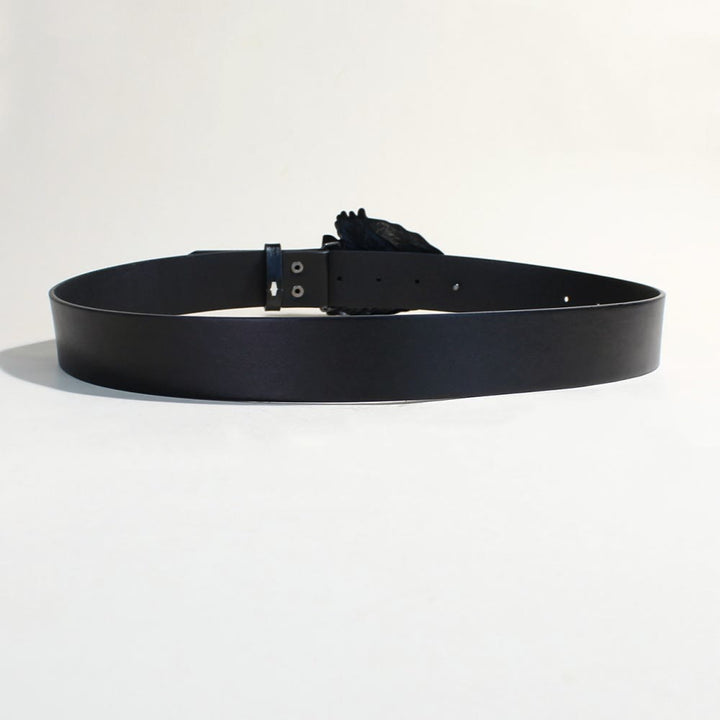 Cinturón negro con hebilla triangular retro de águila y remache metálico - image 6