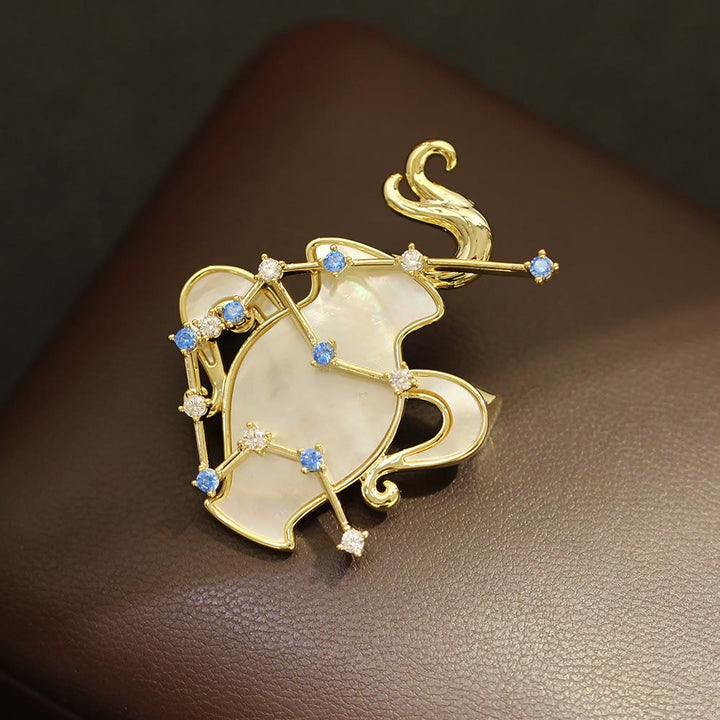 Broche de oro con nácar y cristal azul de las 12 constelaciones - Acuario - image 19