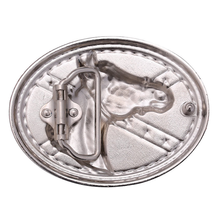 Cinturón para hombre con hebilla de bandera de cabeza de caballo plateada y relieve negro - image 2