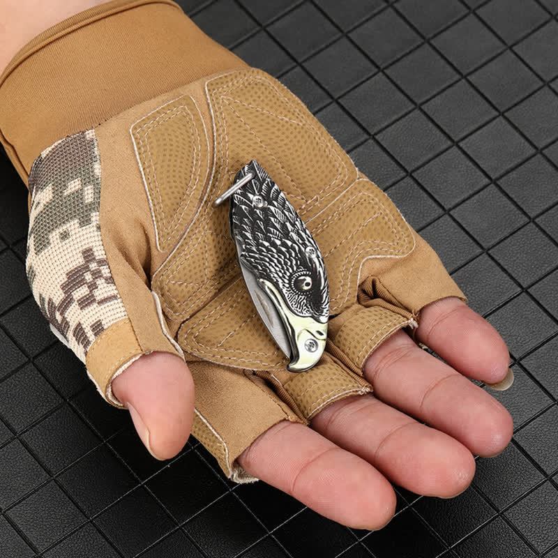 Collar con colgante de cuchillo plegable oculto con forma de águila y miniherramienta EDC - image 3