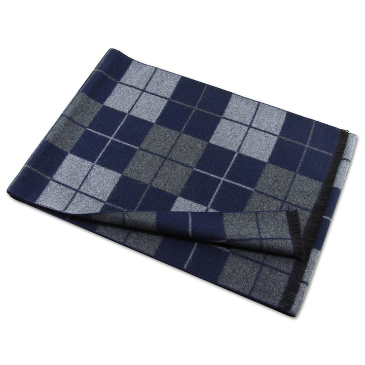 Bufanda cálida clásica con borlas a cuadros para hombre - image 3