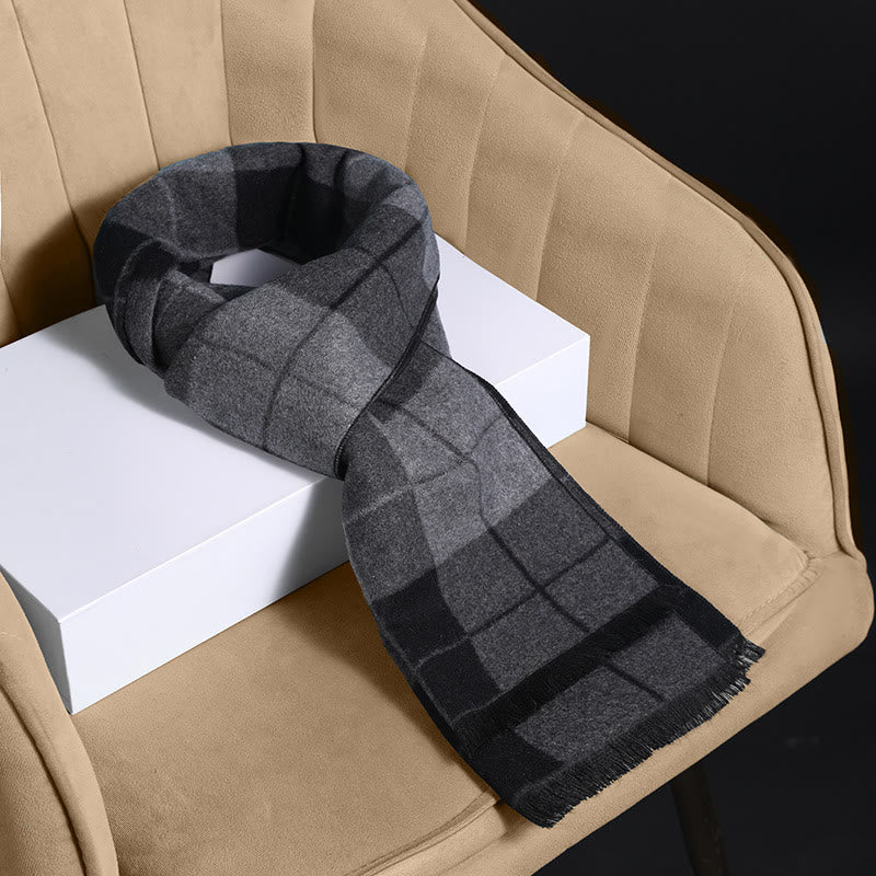 Bufanda cálida clásica con borlas a cuadros para hombre - Negro Gris - image 4