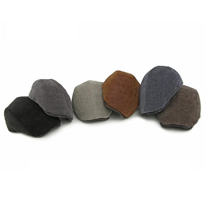 Boina moderna de pana con ala plana en contraste - image 1