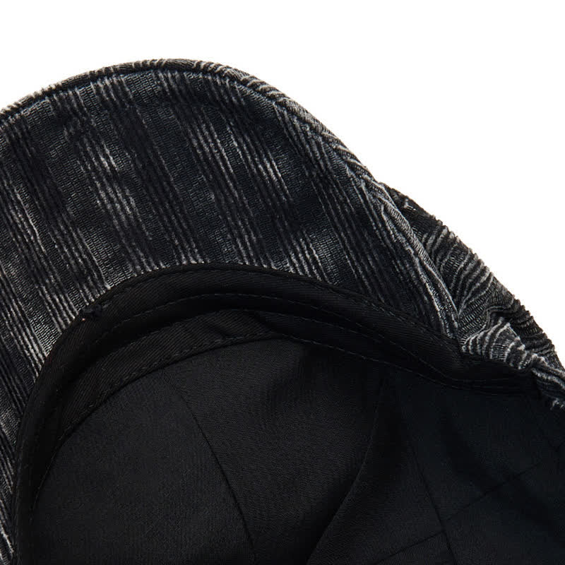 Boina vintage de pana lavada con hebilla ajustable - image 2