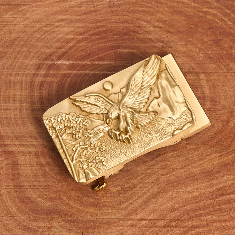 Cinturón de cuero con hebilla automática de metal tallado con águila dorada para hombre - image 1