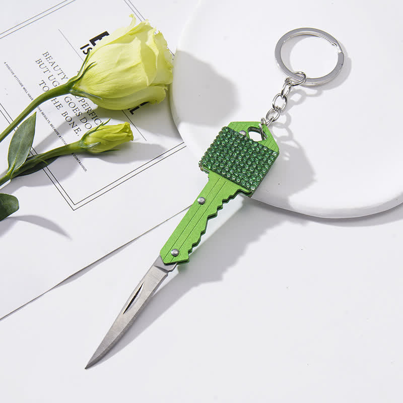 Llavero plegable con forma de cuchillo y diamantes de imitación brillantes - Verde - image 5