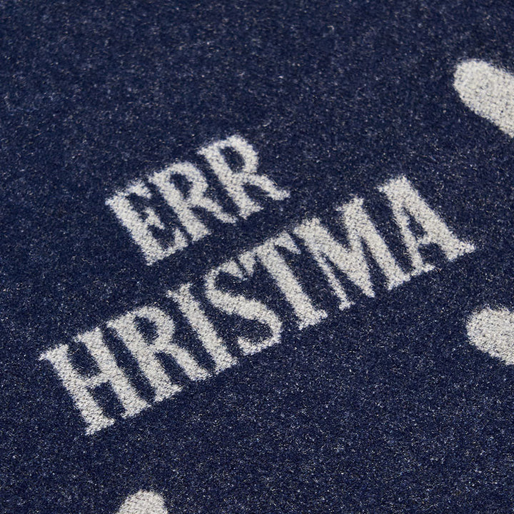 Bufanda festiva cálida azul marino con estampado de renos navideños para hombre - image 4