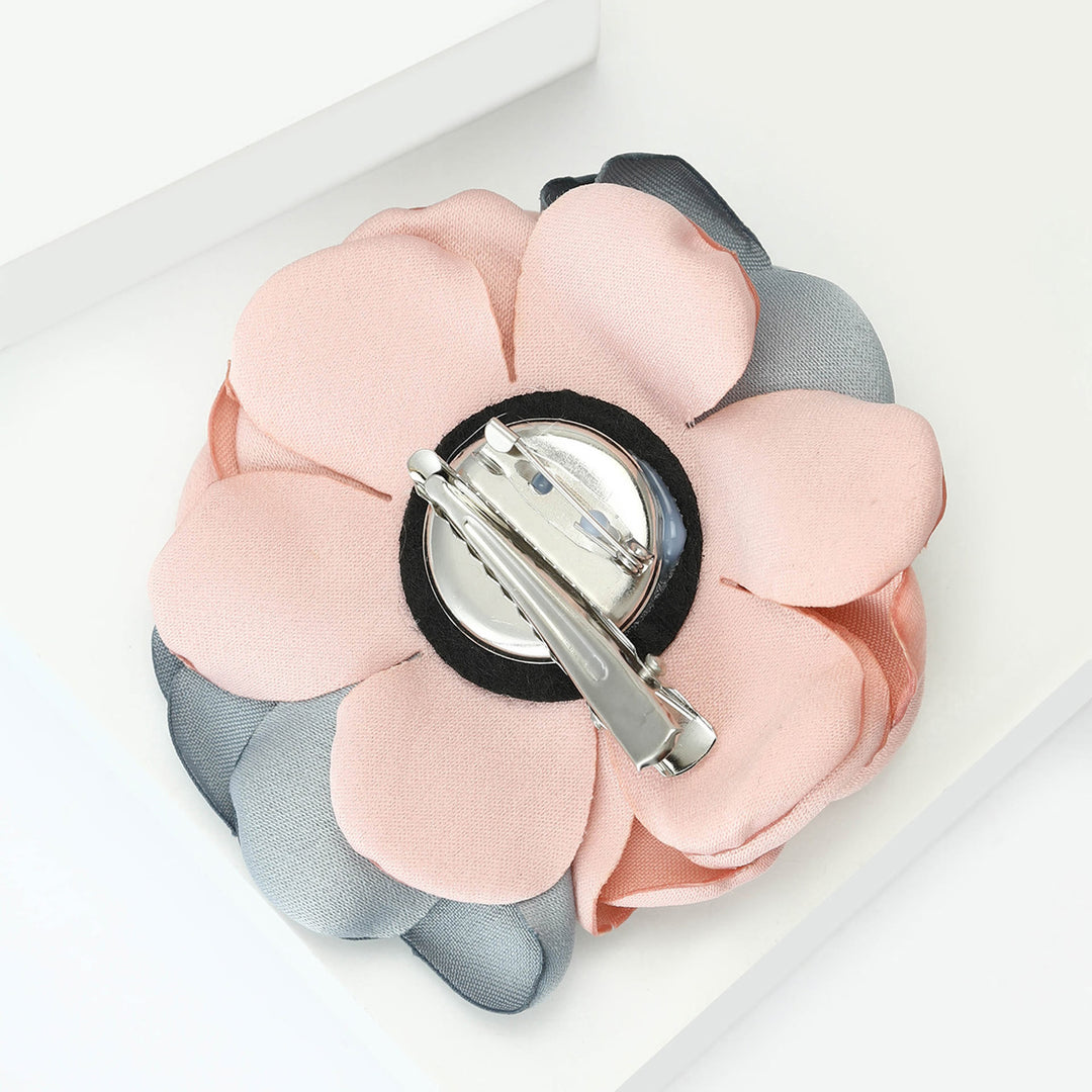 Broche elegante de satén brillante con rosa multicolor - image 15
