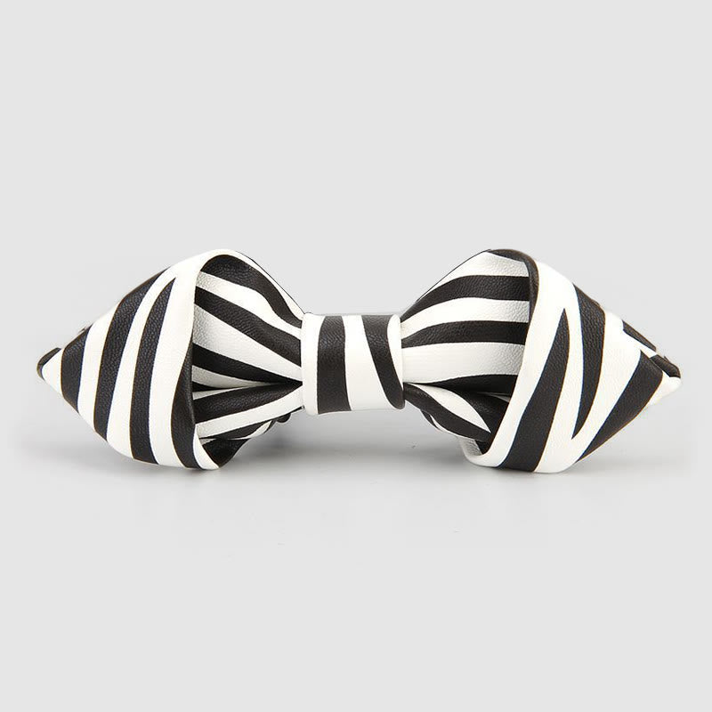 Pajarita de cuero puntiaguda con detalles florales y ornamentados - Estilo #5 - image 7