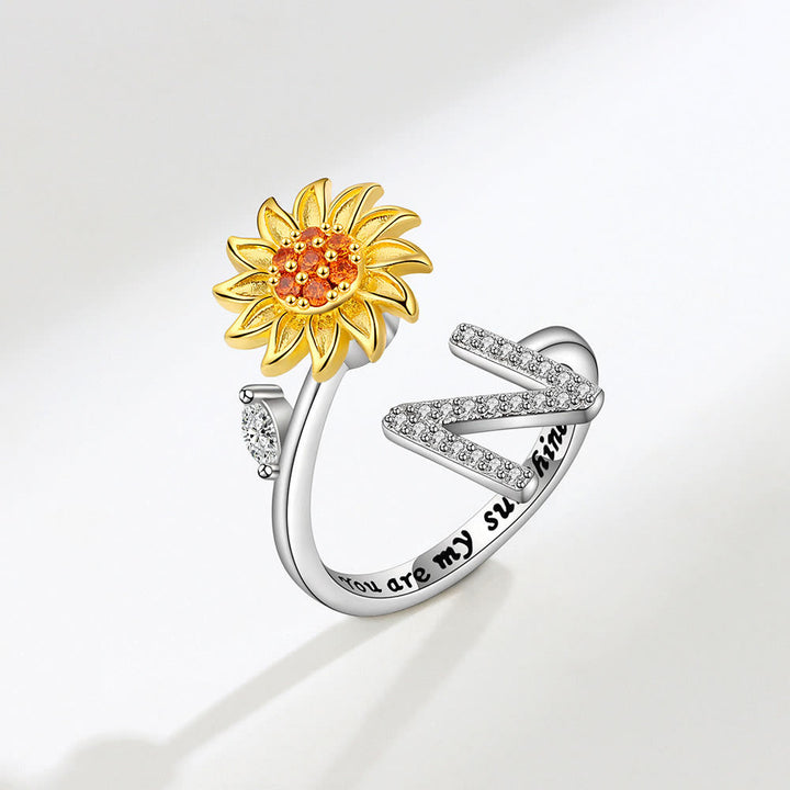 Anillo ajustable con inicial de girasol giratorio Anxiery - N - image 14