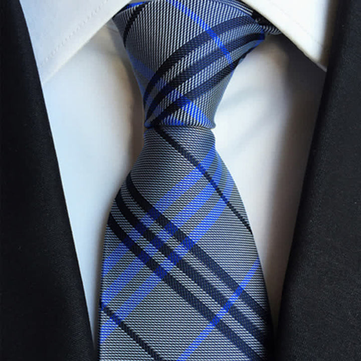 Corbata de cuadros para hombre de estilo moderno y de negocios.