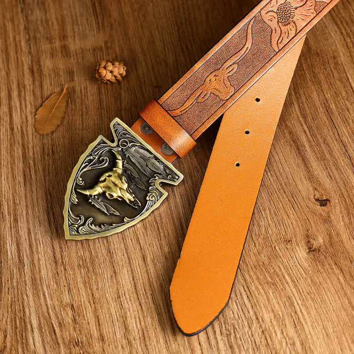 Cinturón de cuero estilo étnico con cabeza de toro dominante para hombre
