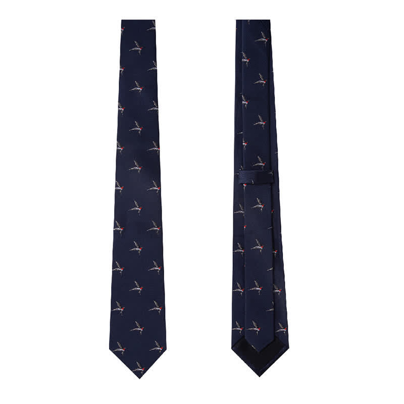 Corbata tejida con golondrinas bordadas en azul marino para hombre