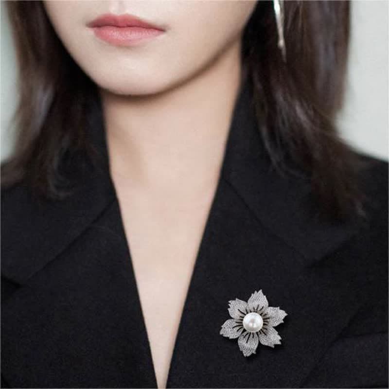 Broche de Bauhinia de lujo con perlas brillantes para mujer