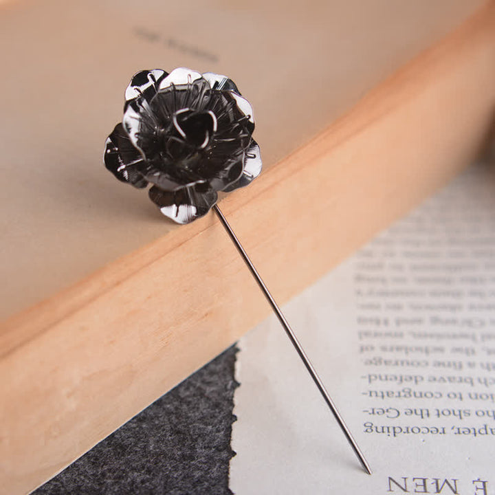 Broche de metal con forma de rosa para hombre