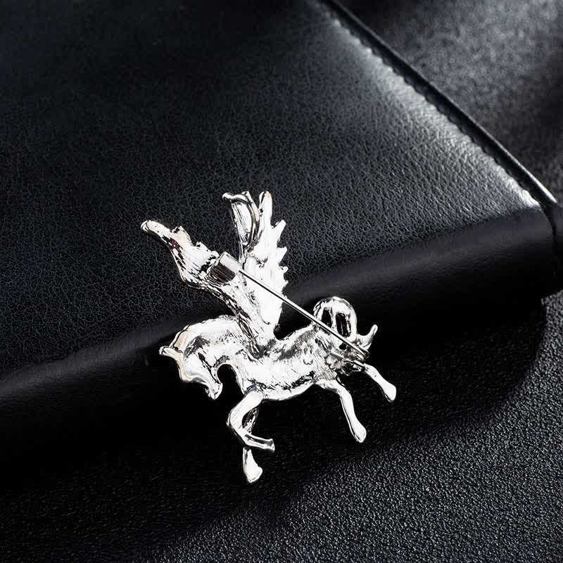 Broche vintage de alas de pegaso para hombre