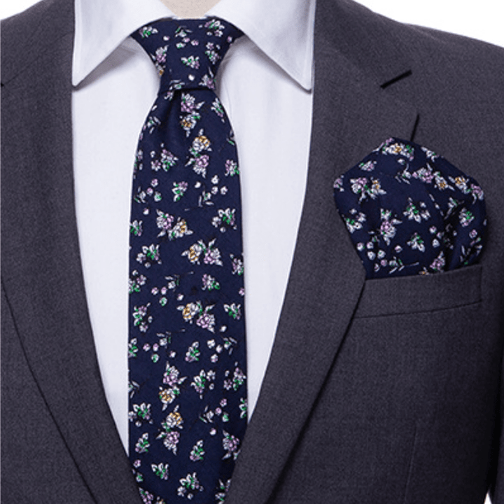 Conjunto de 2 corbatas con motivos florales y arte literario para hombre