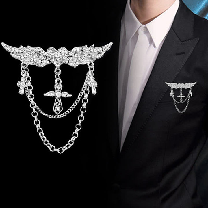 Broche con borlas y cruz de corazón y alas de ángel para hombre