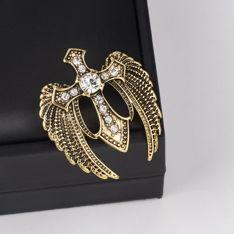 Broche de cruz con alas Soar In Faith para hombre