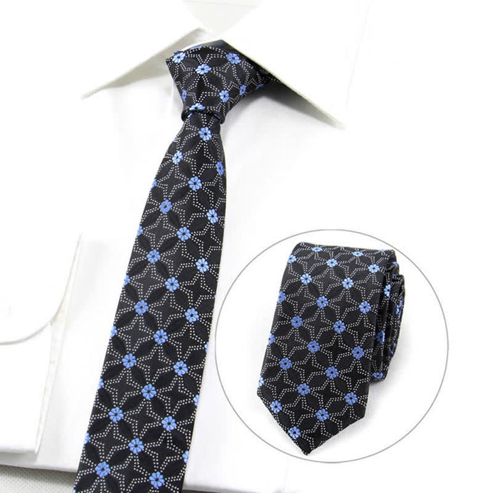 Corbata con diseño geométrico y flores bordadas para hombre.