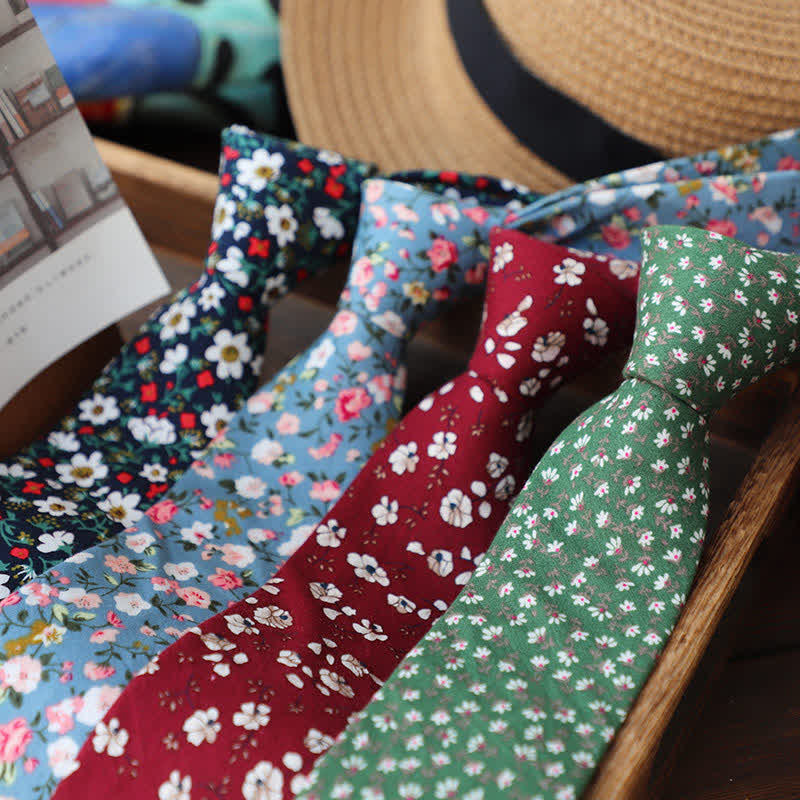 Corbata romántica floral ajustada para hombre