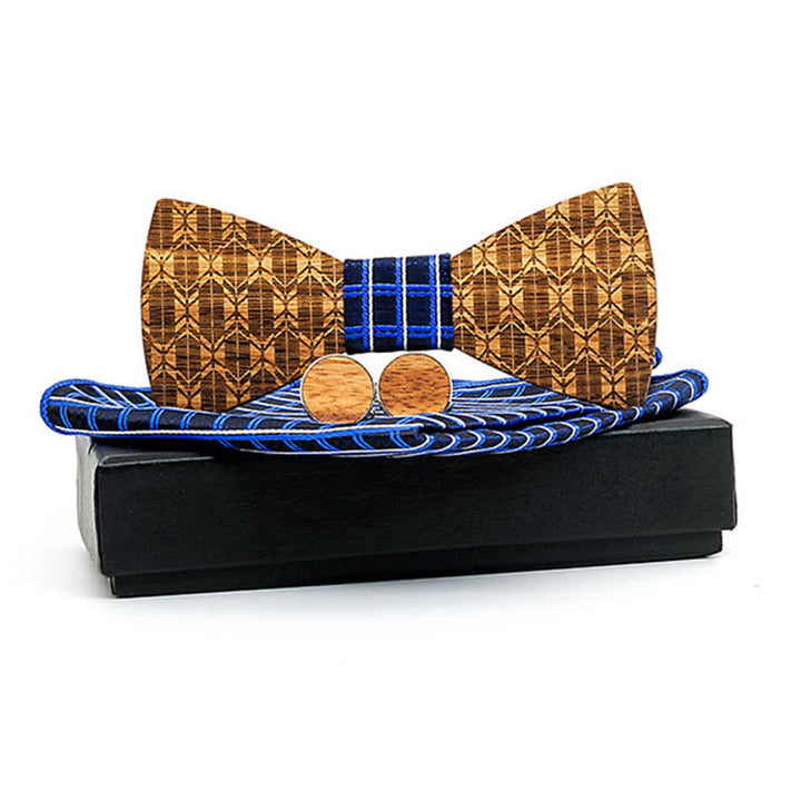 Juego de 3 pajaritas de madera con forma de corona tallada para hombre.